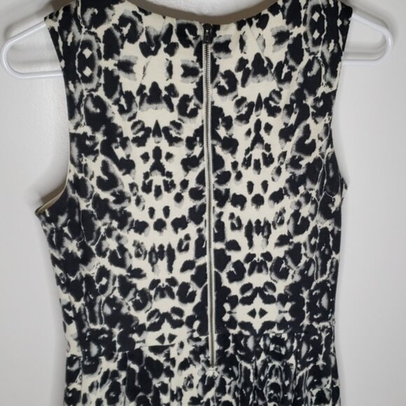 Drees, size Small - Picture 5 of 5